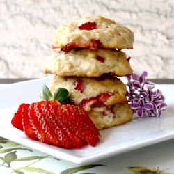 Strawberry Banana Shortbread Cookies