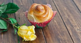 cinnamon roses