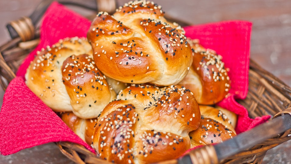 sweet bread rolls