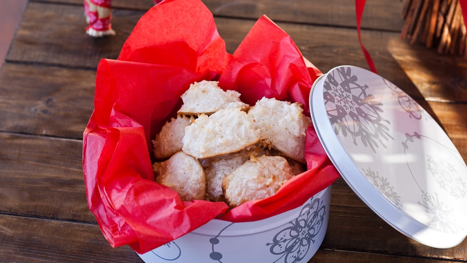 coconut macaroons