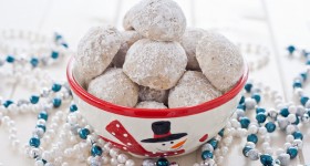 mexican wedding cookies-8