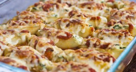 cheese and spinach stuffed shells-1-10