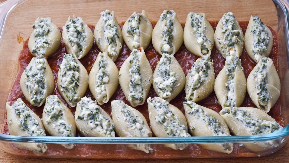 cheese and spinach stuffed shells-1-7