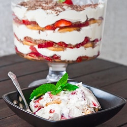 Strawberry Tiramisu Trifle