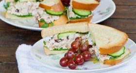 chicken salad with grapes and pecans-1-3
