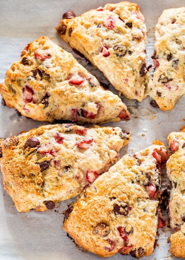strawberry chocolate chip scones freshly baked out of the oven