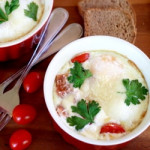 baked eggs with leeks