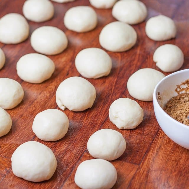 Dough shaped in balls 