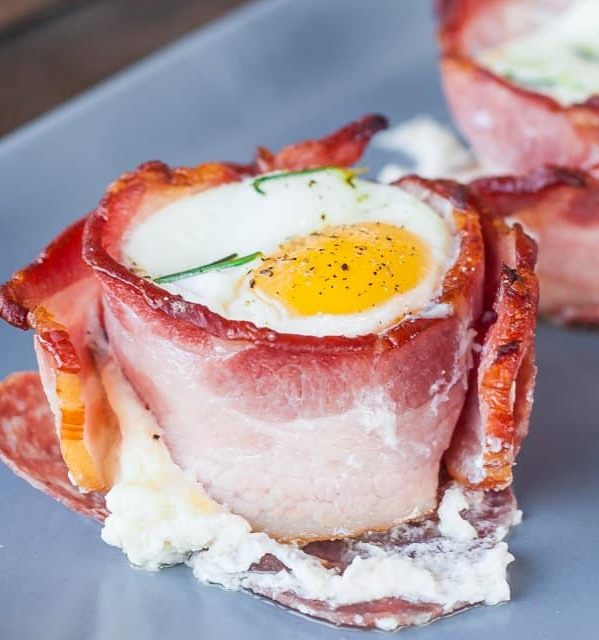 goat cheese and egg in a bacon basketgoat cheese and egg in a bacon basket