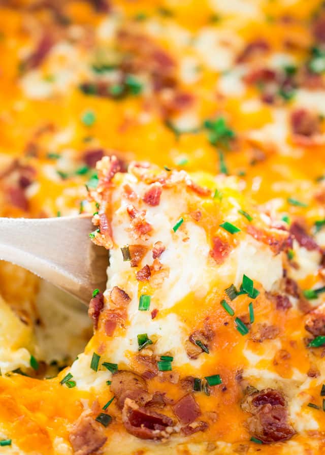 Cheesy Mashed Potatoes with Bacon and Chives