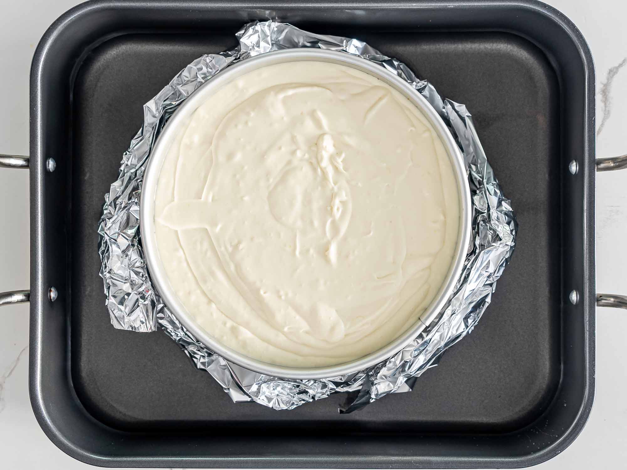 process shots showing how to make lemon cheesecake.