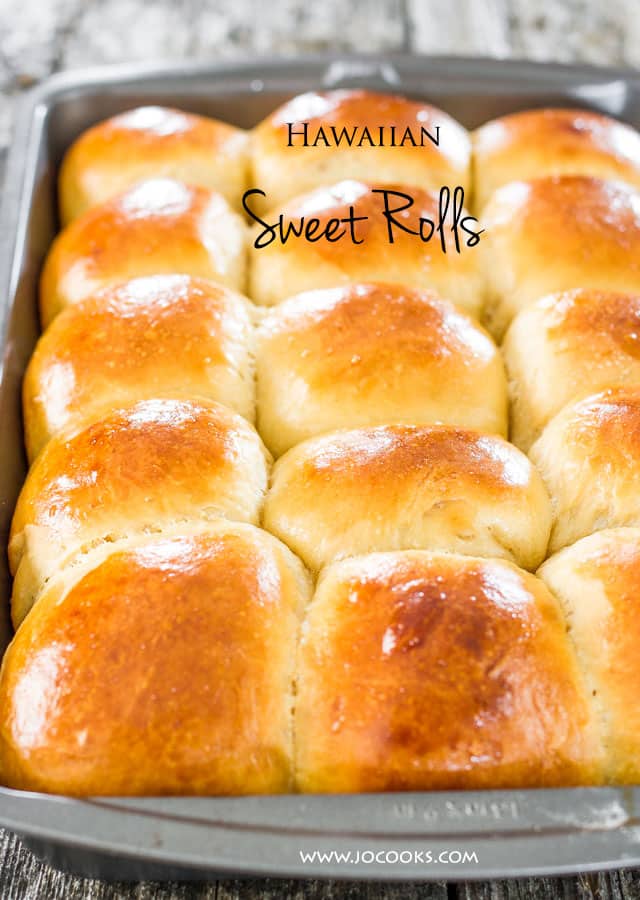 Hawaiian Sweet Rolls from Jo Cooks | What To bring to Friendsgiving