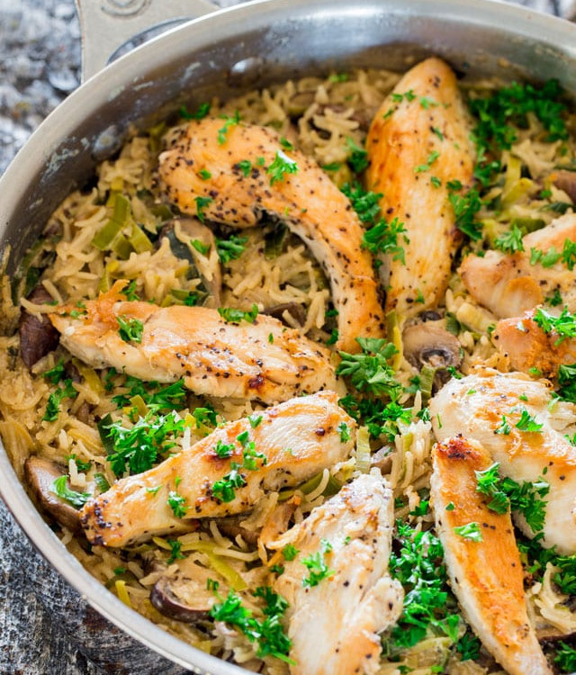 one pot creamy chicken with mushrooms and leek rice