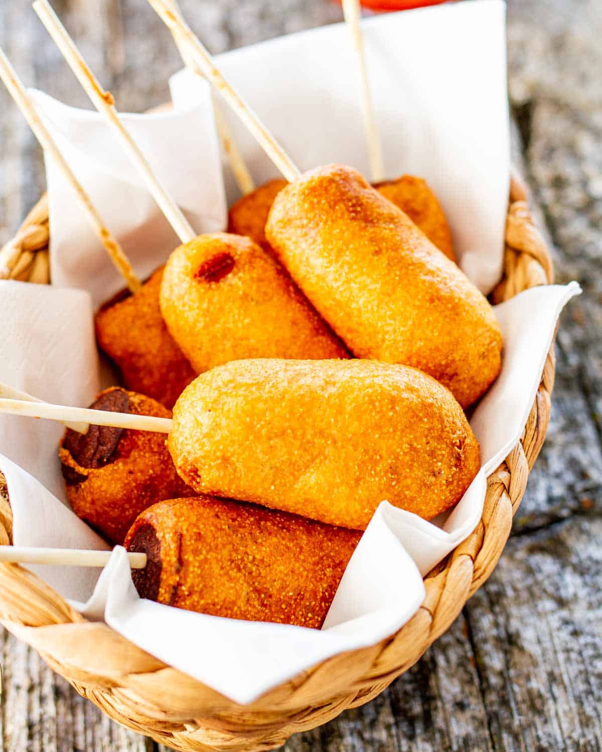 Air Fryer Mini Corn Dogs: Crispy and Delicious Bites
