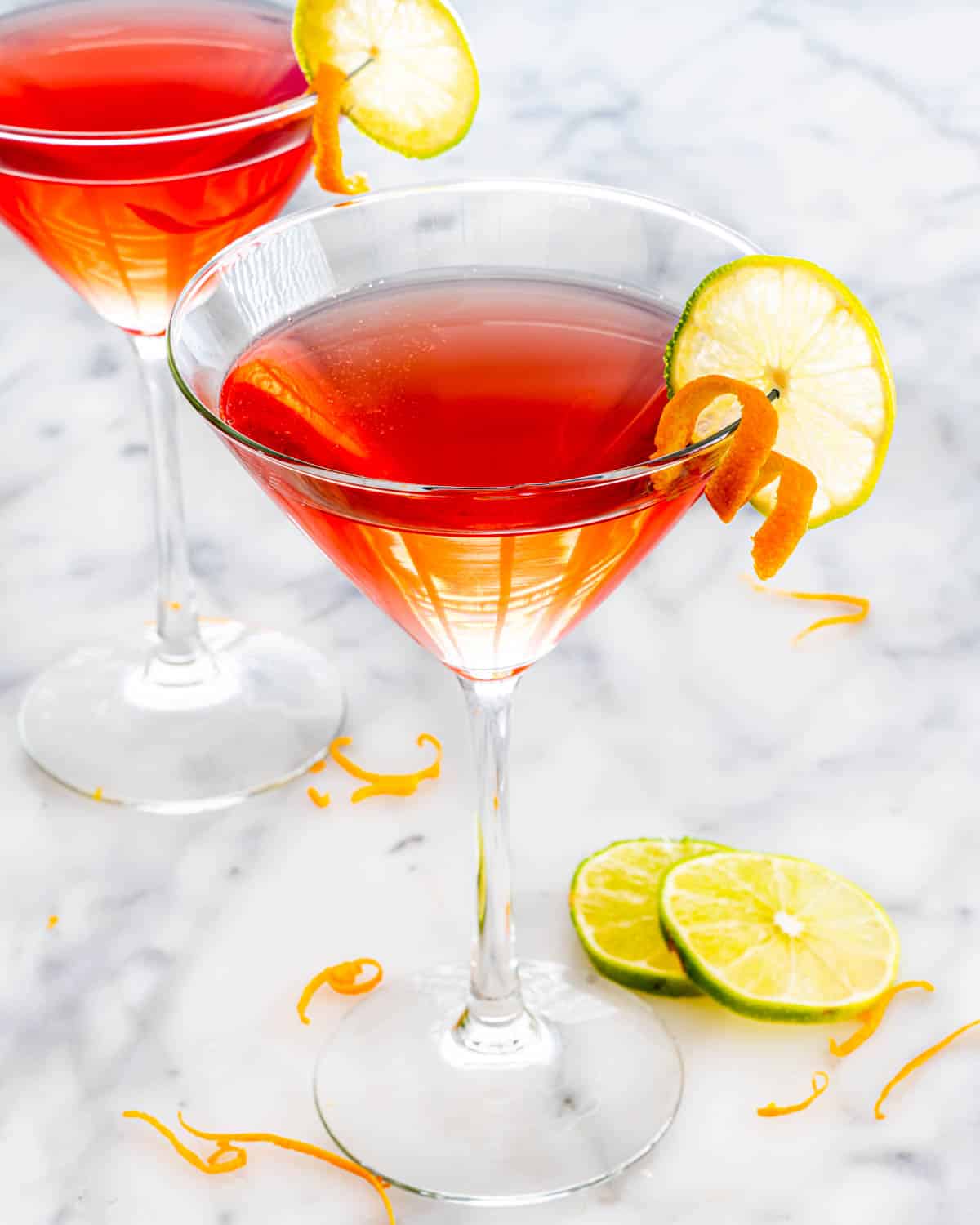 Cosmopolitan Cocktail / Martini Glasses — Eatwell101