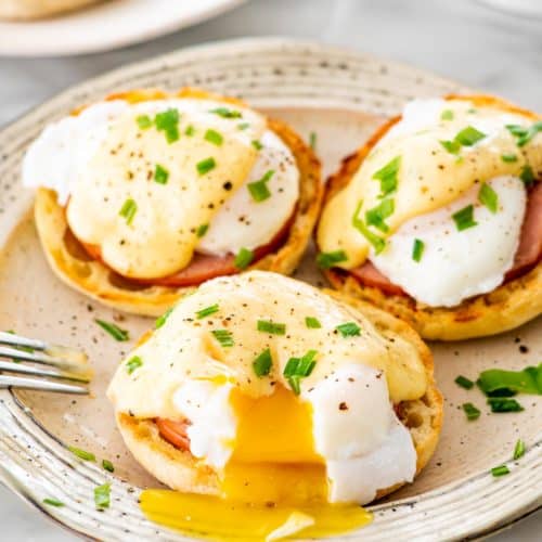Eggs Benedict - Jo Cooks