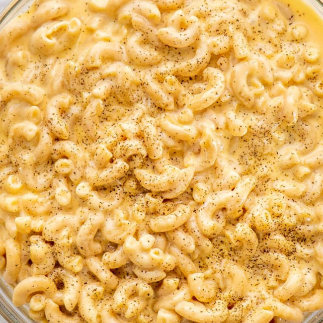 mac and cheese made in the instant pot in a bowl.