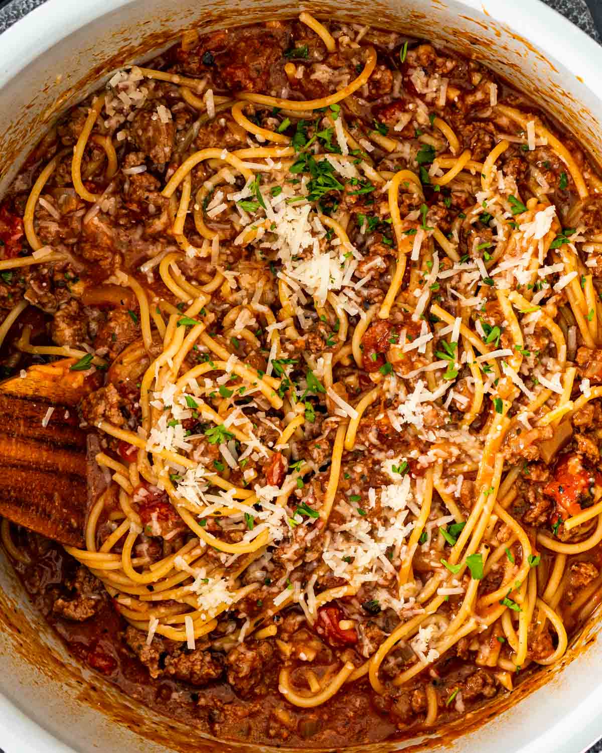 overhead of instant pot spaghetti freshly made.