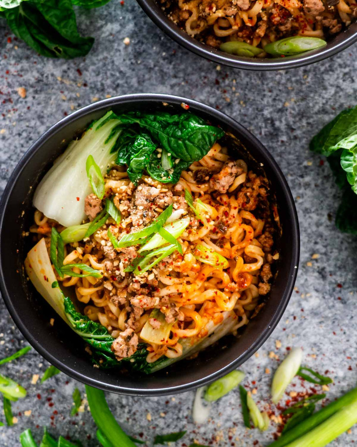 Dan dan noodles in spicy sesame sauce with ground pork