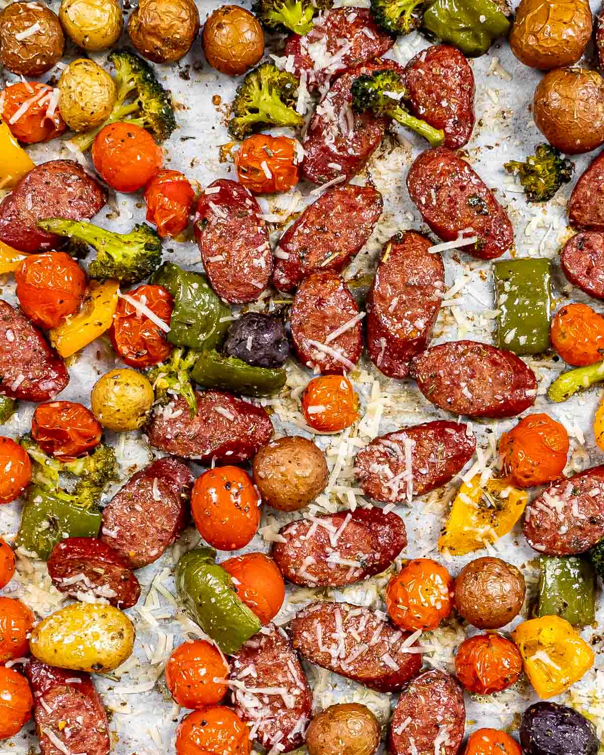 https://www.jocooks.com/wp-content/uploads/2022/01/sheet-pan-sausage-and-veggies-1-6.jpg