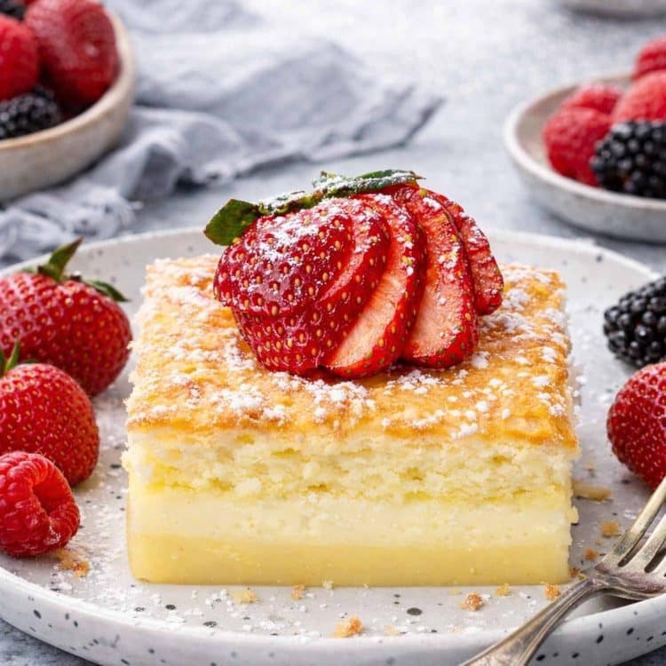 magic cake hero shot.